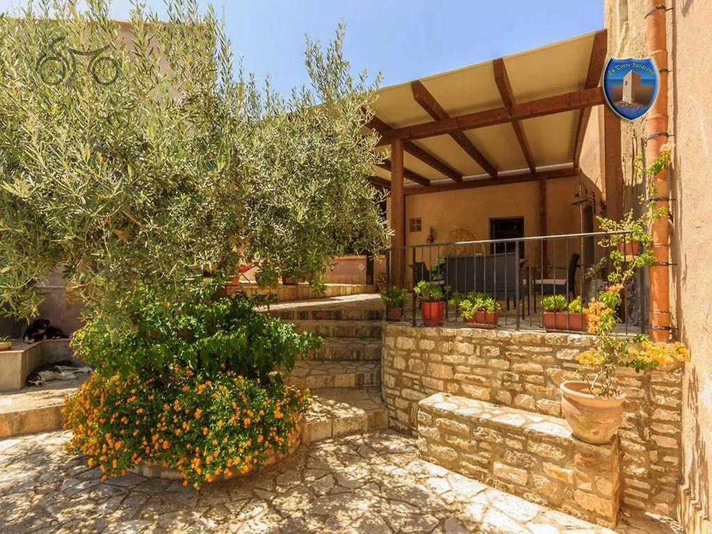 Torre Saracena Vista Mare Bed & Breakfast Valderice